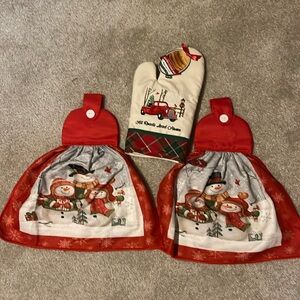 Christmas hanging towels and oven